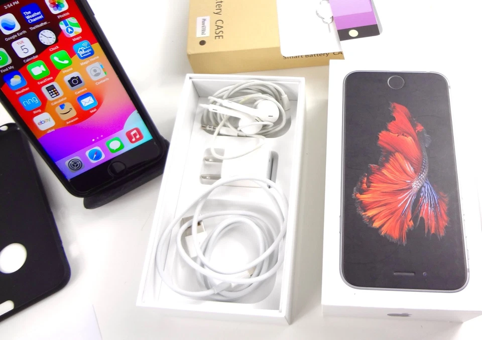 Apple iPhone 6s 2015 32GB + EXTRA . SUPERB Condition  Working GREAT - Image 4 of 4