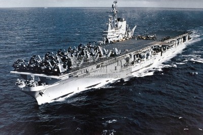 USS MIDWAY AIRCRAFT CARRIER NAVY FIRTH OF CLYDE SCOTLAND 1952 4X6 PHOTO