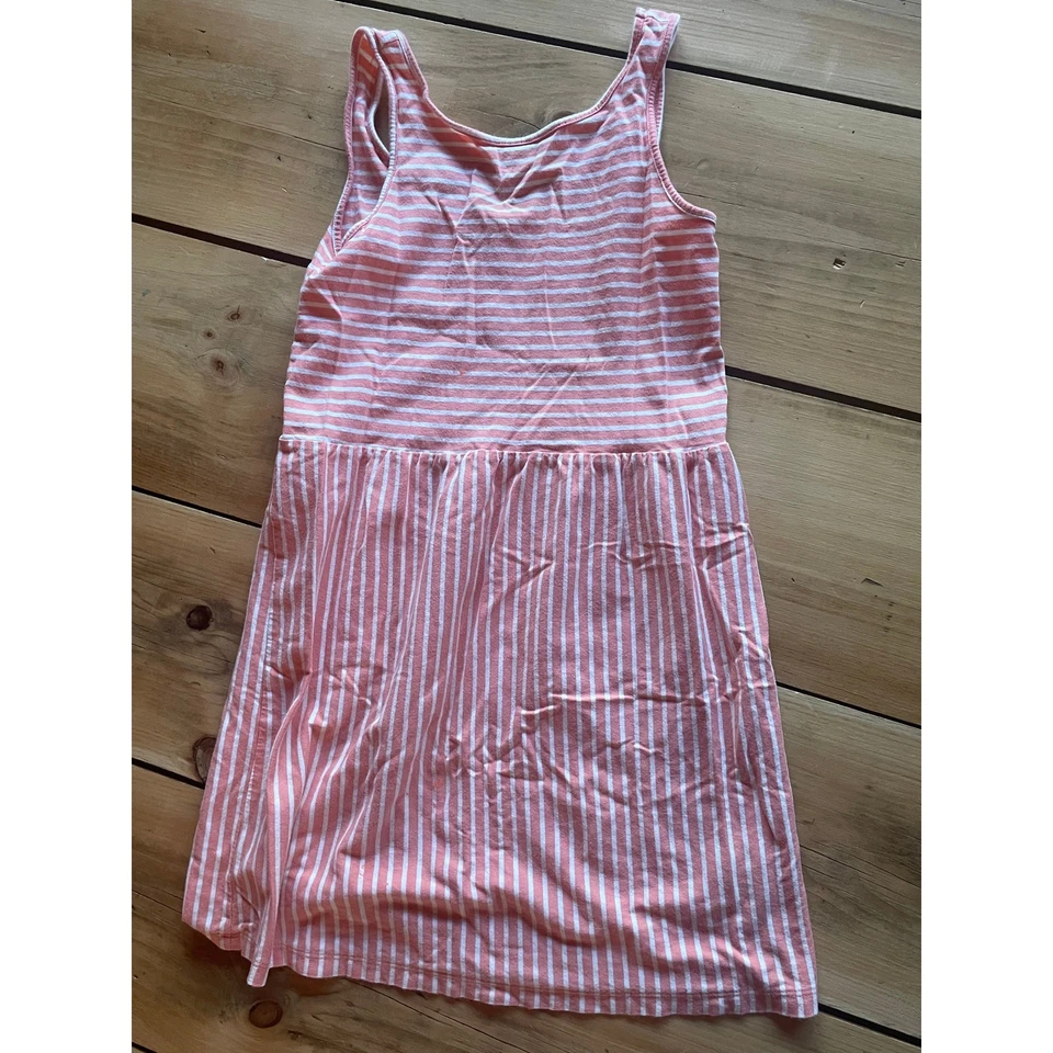 Vestido de verano a rayas naranja/blanco Old Navy para niñas. Talla M (8) Foto 2 de 4