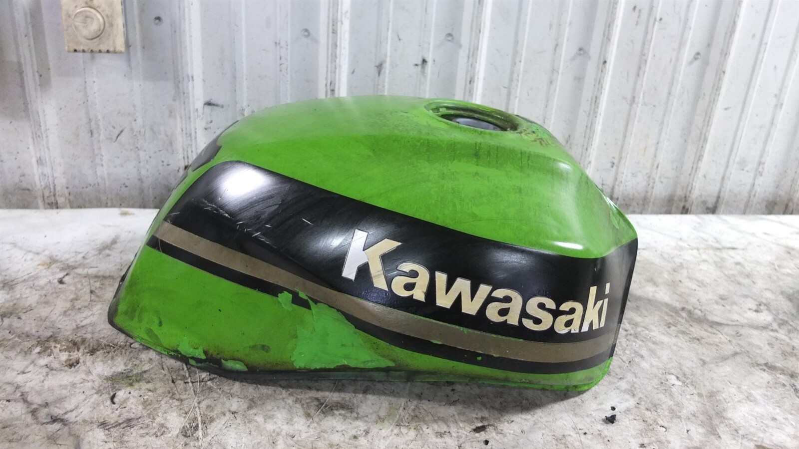 02 Kawasaki ZR1200 ZR ZRX 1200 ZRX1200 A Gas Fuel Petrol Tank eBay