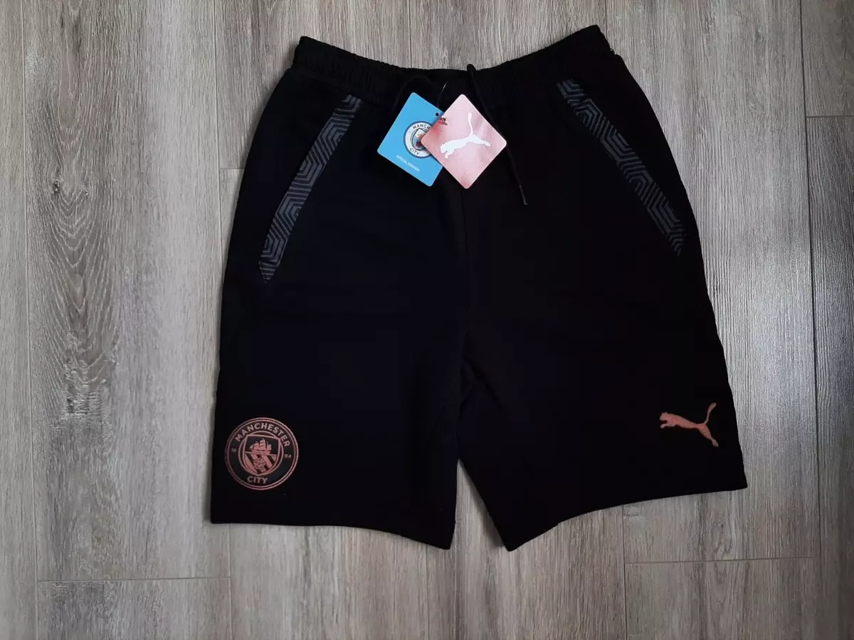 Puma hot sale football shorts
