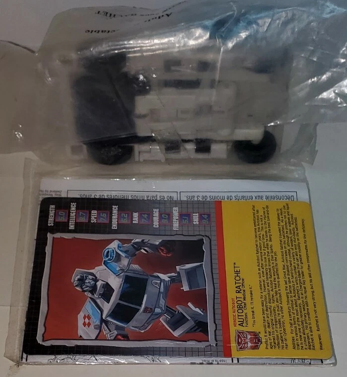 Transformers Botcon 2005 exclusive RATCHET figure mint in bag - Image 3 of 4