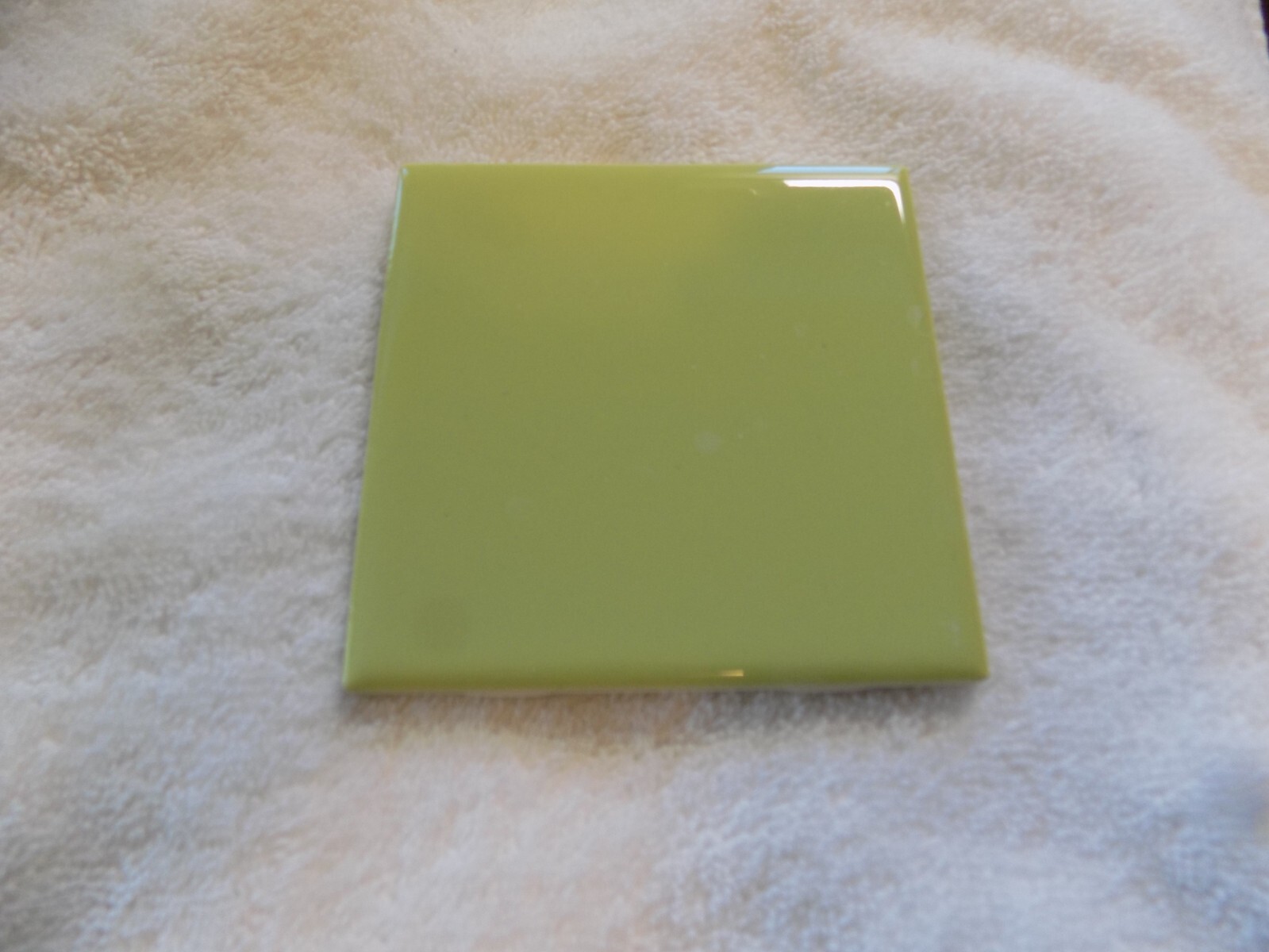 Daltile 41/4" sqr lime green wall tile. Fun retro color. 5 pcs eBay