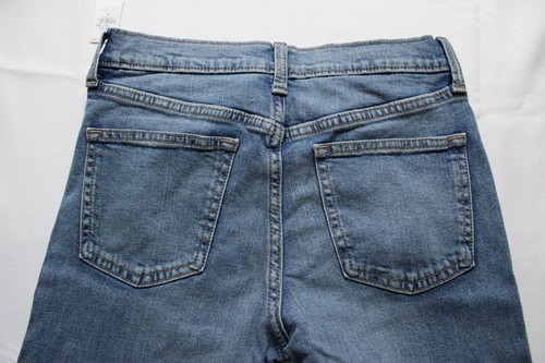 Old Navy Boys Built-In Flex Boot-Cut Denim Jeans AC2 Light Wash Size 12 NWT - Picture 4 of 4