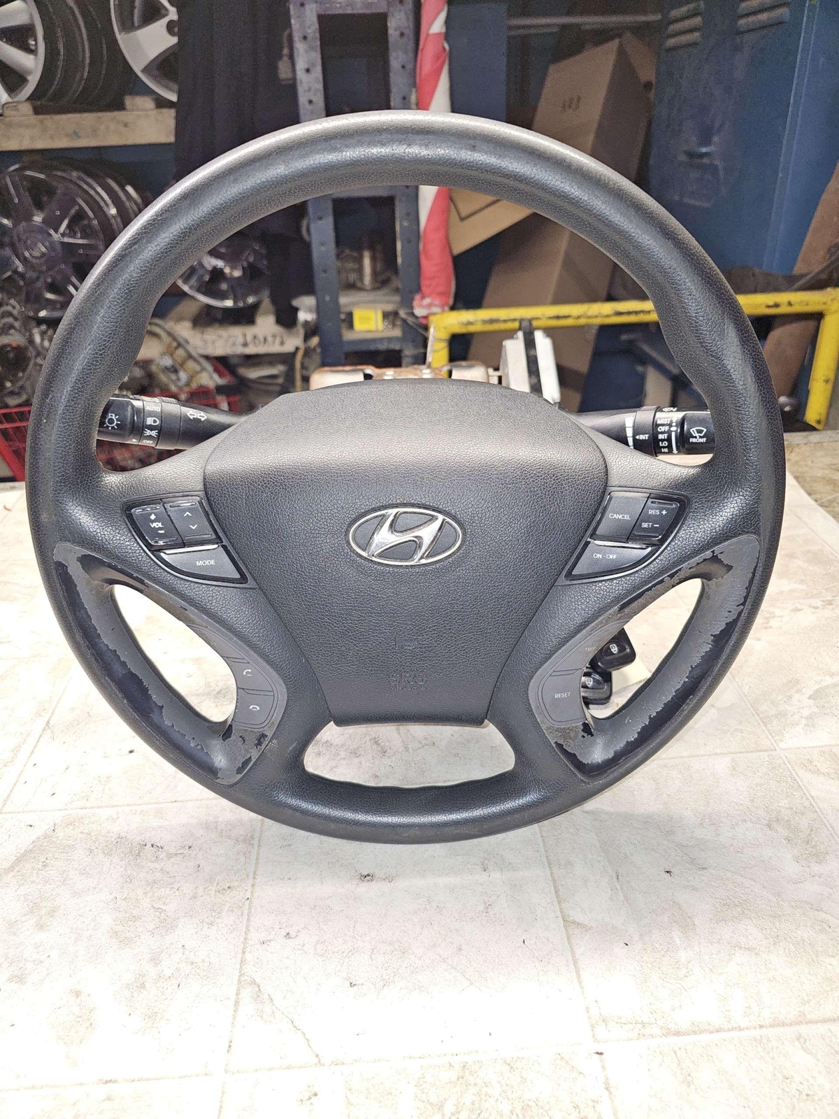 20112013 HYUNDAI SONATA STEERING WHEEL W/ COLUMN W/ AUTOMATIC LAMPS