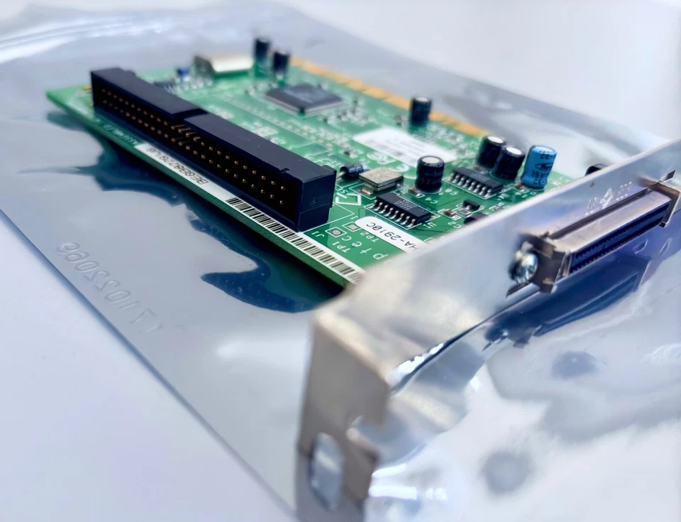 Adaptec AHA-2910C PCi to SCSI Controller Card - Image 4 of 4