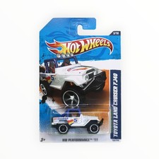 Hot Wheels Toyota Land Cruiser Fj40 133244 - White - 2011 Mainline A