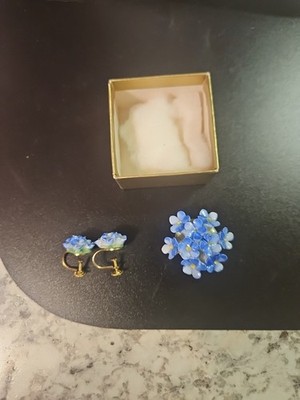 Vintsge Artone Bone China Brooch & Earring Set England Porcelain Floral Bouquet 