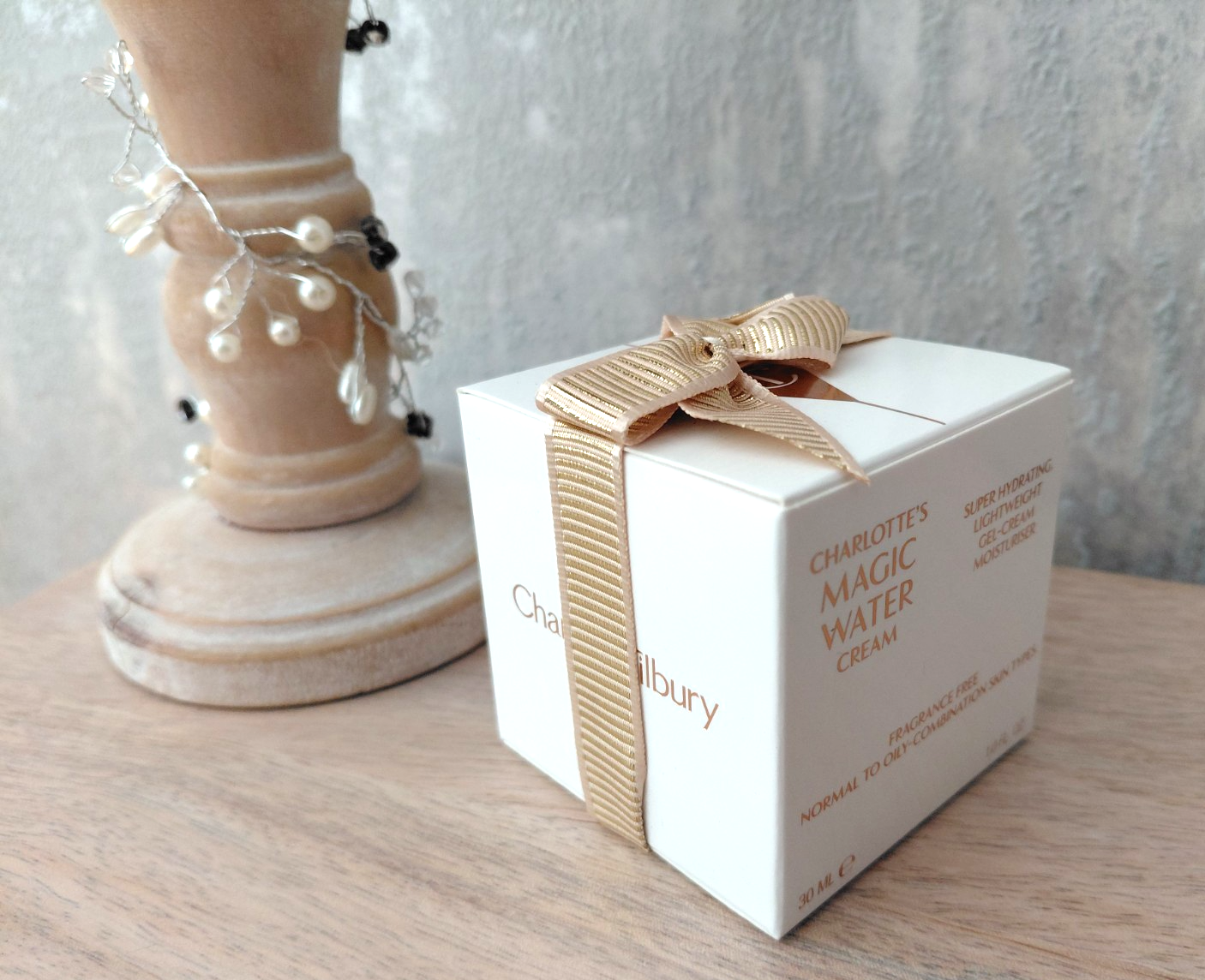 Charlotte Tilbury Charlotte's Magic Water Cream 30ml Brand New In Box - Image 3