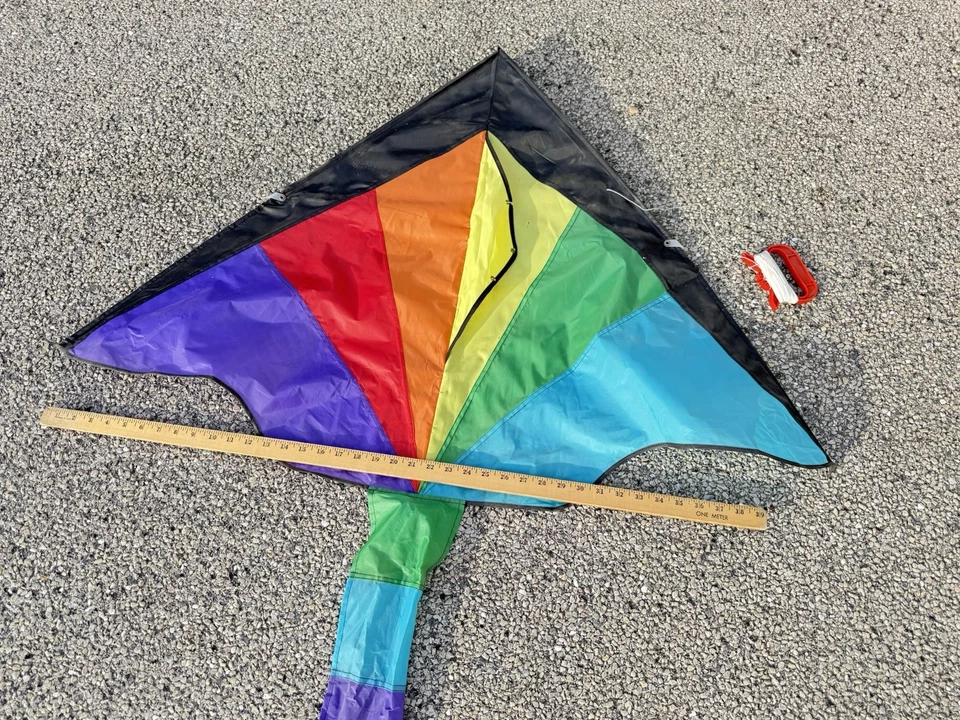 Cometa con carrete de cuerda Foto 2 de 4