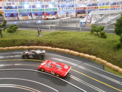 1/32 slot car Scenery 24 Straw Bales Armco Ninco Scalextric Slot It Buy 2 get 3!