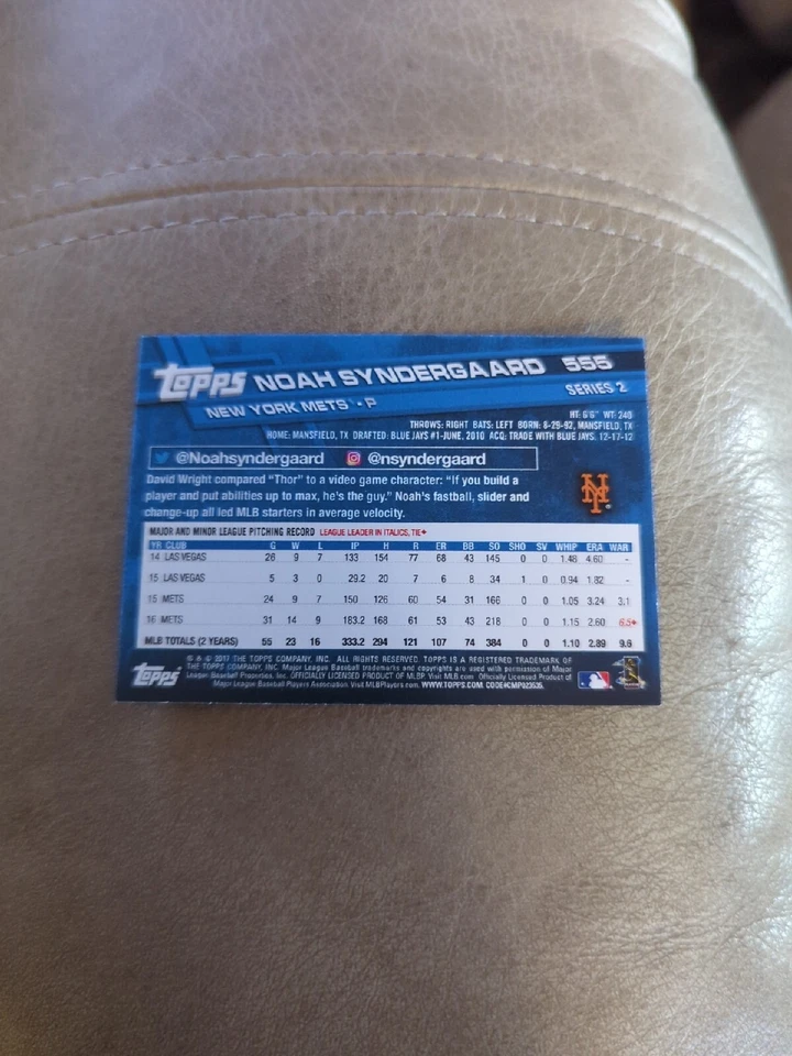 2017 Topps MINI Noah Syndergaard #555 Mets - Image 2 of 2
