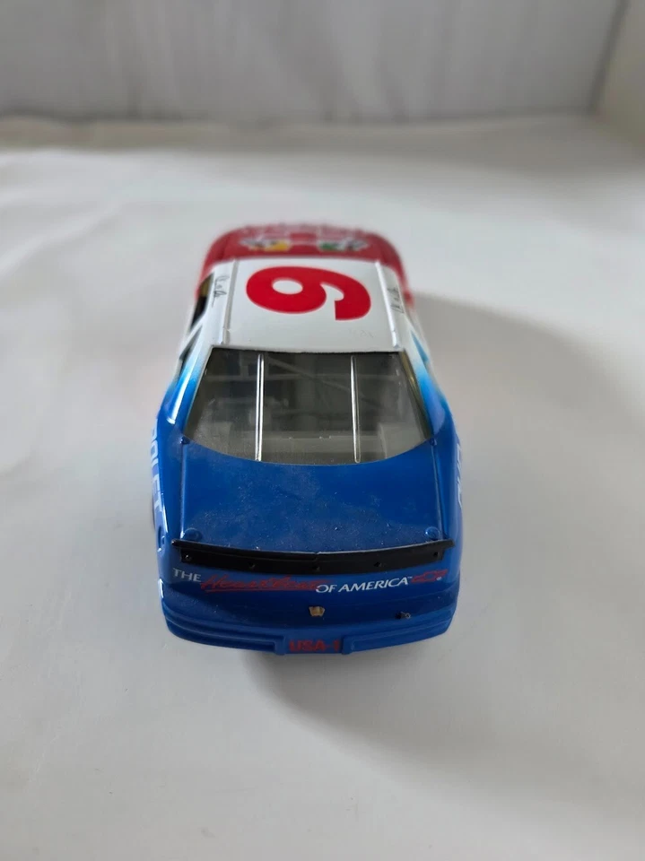 Chevrolet Lumina #6 rojo blanco azul NASCAR diecast coche de carreras características detalladas Foto 3 de 4