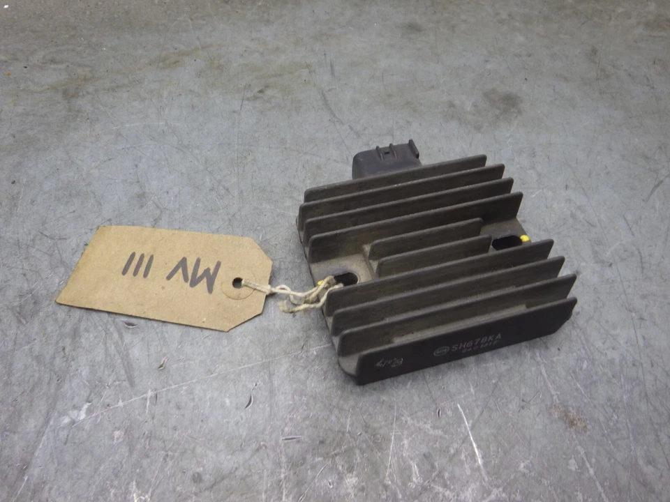 MV Agusta Brutale Dragster 800 Regulator Rectifier MV111 - Image 2 of 4