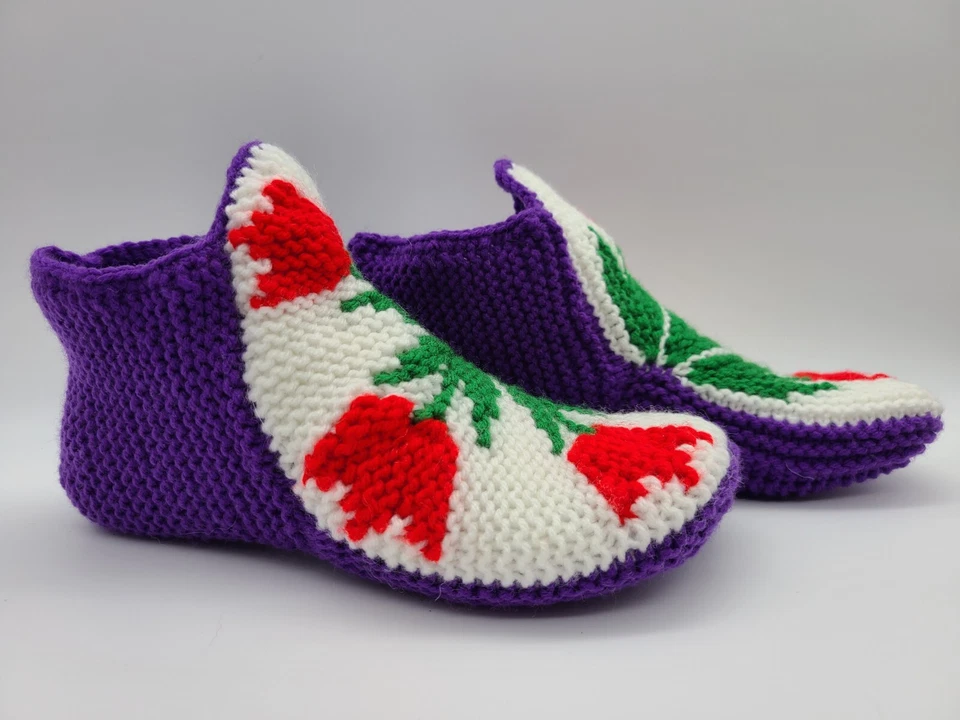 Hermosas zapatillas calcetines hechos a mano Foto 2 de 4