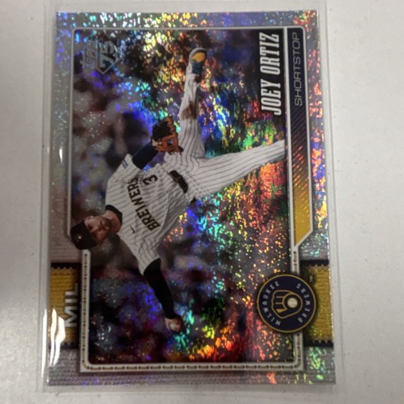 Topps 2025 Joey Ortiz Milwaukee Brewers Baseball Sand Glitter #542