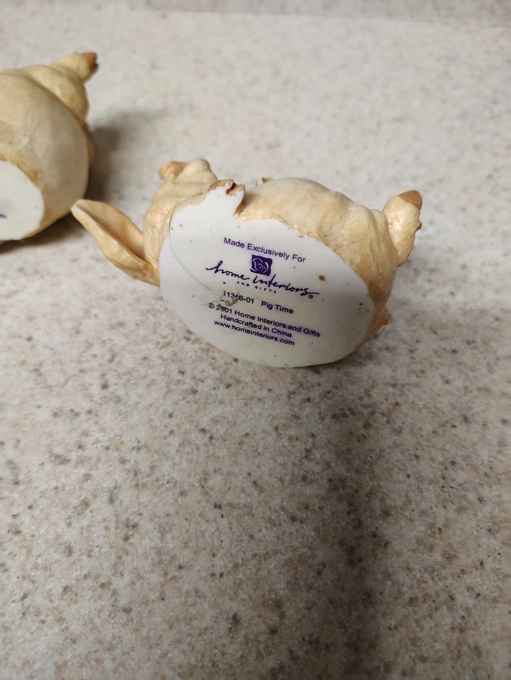 Pigtime Collection Vintage Resin 2 Pigs Figurine 3.5 - Image 4 of 4