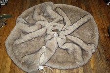 Pottery Barn. Faux Mink Tree Skirt. Sz. 60" diam