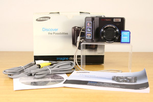 Samsung S850 8.1MP Digital Camera 5x Zoom Black & Memory Card - Tested, Working