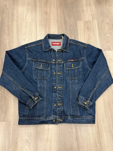 Wrangler Men’s L Blue Denim Trucker Jacket Motorcycle Embroidered Back Patch image 2