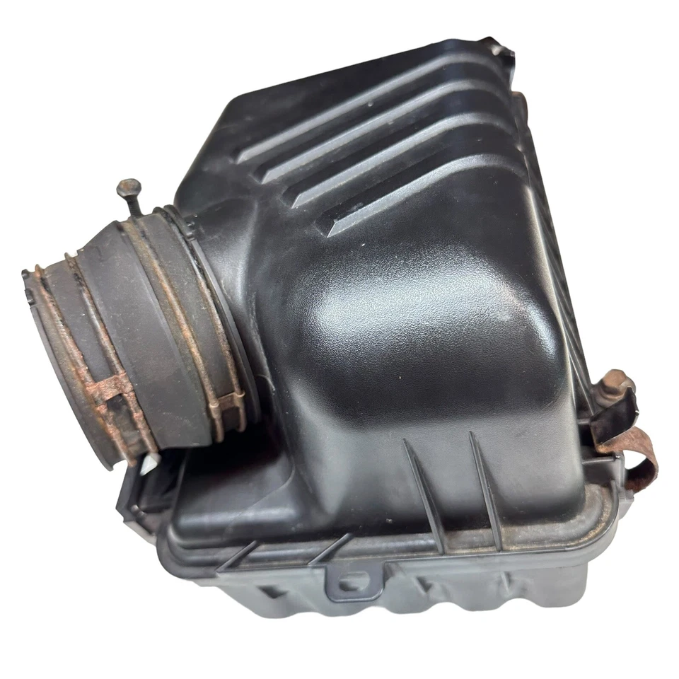 2006 Kia Spectra EX 4 Door 2.0L OEM Air Cleaner Filter Intake Housing 04 05 06 - Image 2 of 4