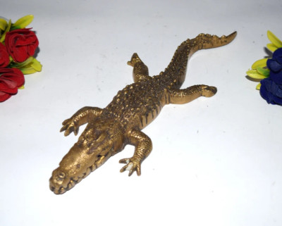 Laying Alligator Table Paperweight Brass Crocodile Baby Room Statue Decor RD368