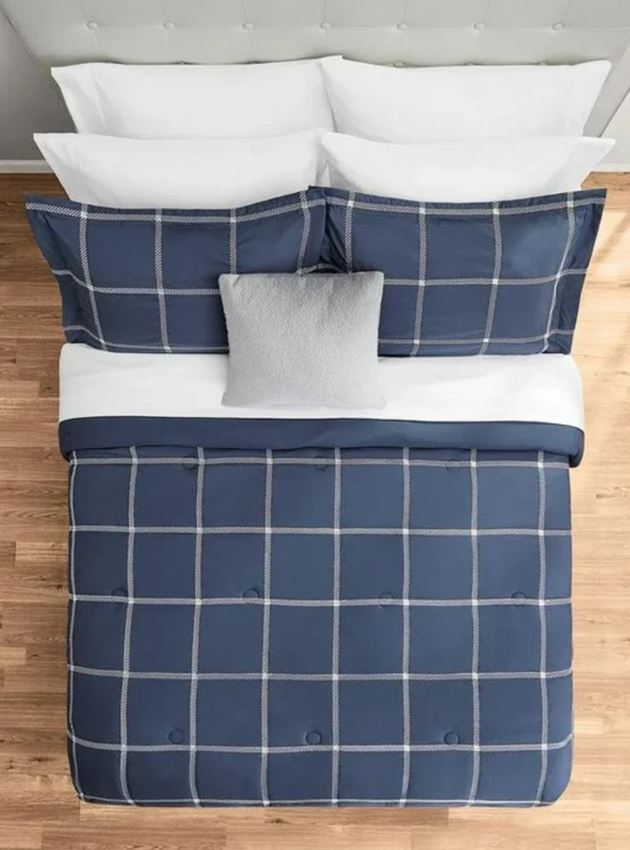 Nuevo Juego de edredón y sábanas de 10 piezas cama en bolsa almohadas azules y blancas COMPLETO Foto 2 de 4