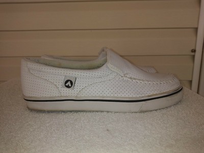 airwalk non slip shoes