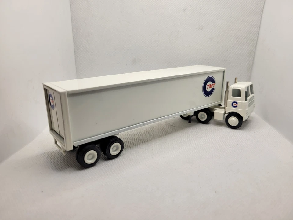 Remolque tractor Winross TMT blanco 5000 cabina 1/64 diecast Foto 2 de 4