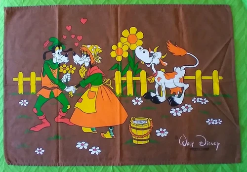 Vintage Karsten Disney Goofy Kitchen Towel