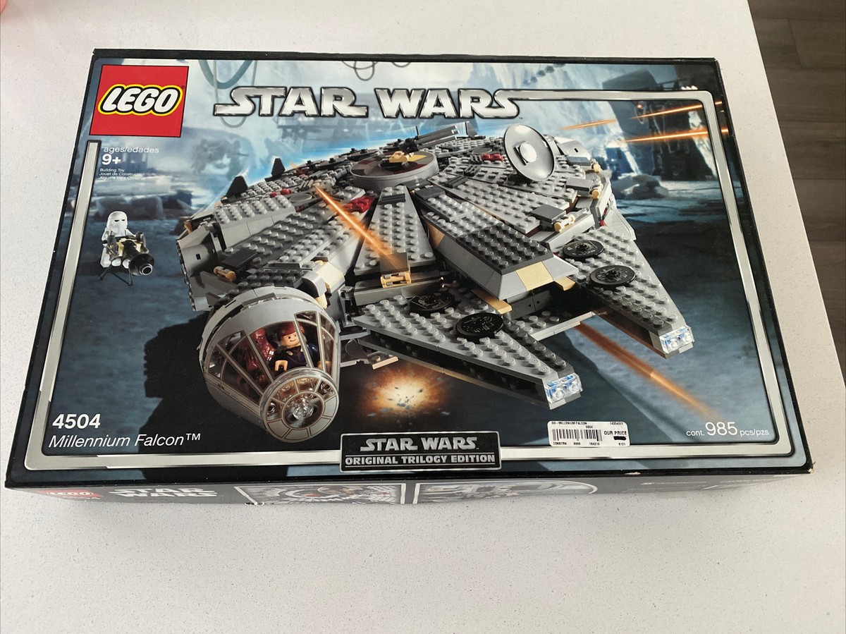 LEGO Star Wars: Millennium Falcon (4504) 673419034098| eBay