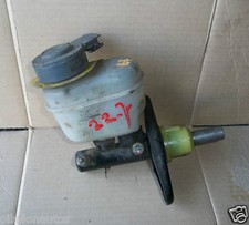 ROVER 200 BUBBLE / 25 / STREETWISE / MG ZR BRAKE MASTER CYLINDER / 22.2 BORE