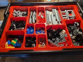 LEGO MindStorms Education EV3 Core Set 45544 & Expansion Set 45560  99% complete