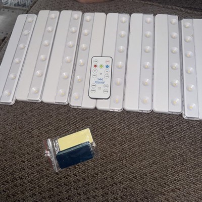 Lot of 8 Brilliant Evolution 0.9 UltraThin Wireless under Cabinet Lights Battery