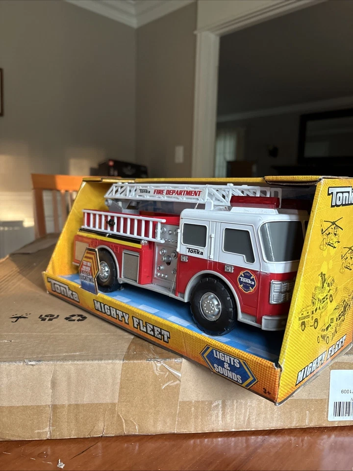Camión de bomberos Hasbro 2013 Funrise Tonka Mighty Force juguete electrónico Foto 2 de 3
