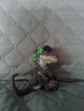 Fingerlings Untamed Razor Raptor Purple Dinosaur Interactive Toy