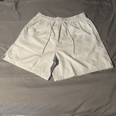 Nike Men s Club Woven Flow Shorts Athletic Photon Dust White Size Medium New