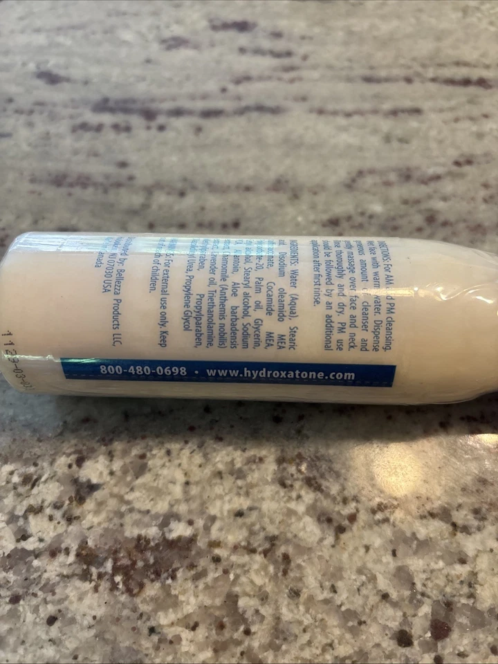 Hydroxatone Gentle Milky Cleanser 4 Fl Oz New SEALED Product - Image 4 of 4