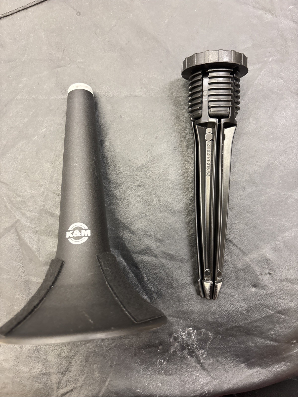 K&M Trumpet/Cornet Stand, 5 Leg in Bell, Heavy Duty, Black, Mint, Free Shipping