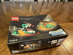 Vintage 2001 - LEGO # 1354 Dino Head Attack - New / Factory Sealed - Retired