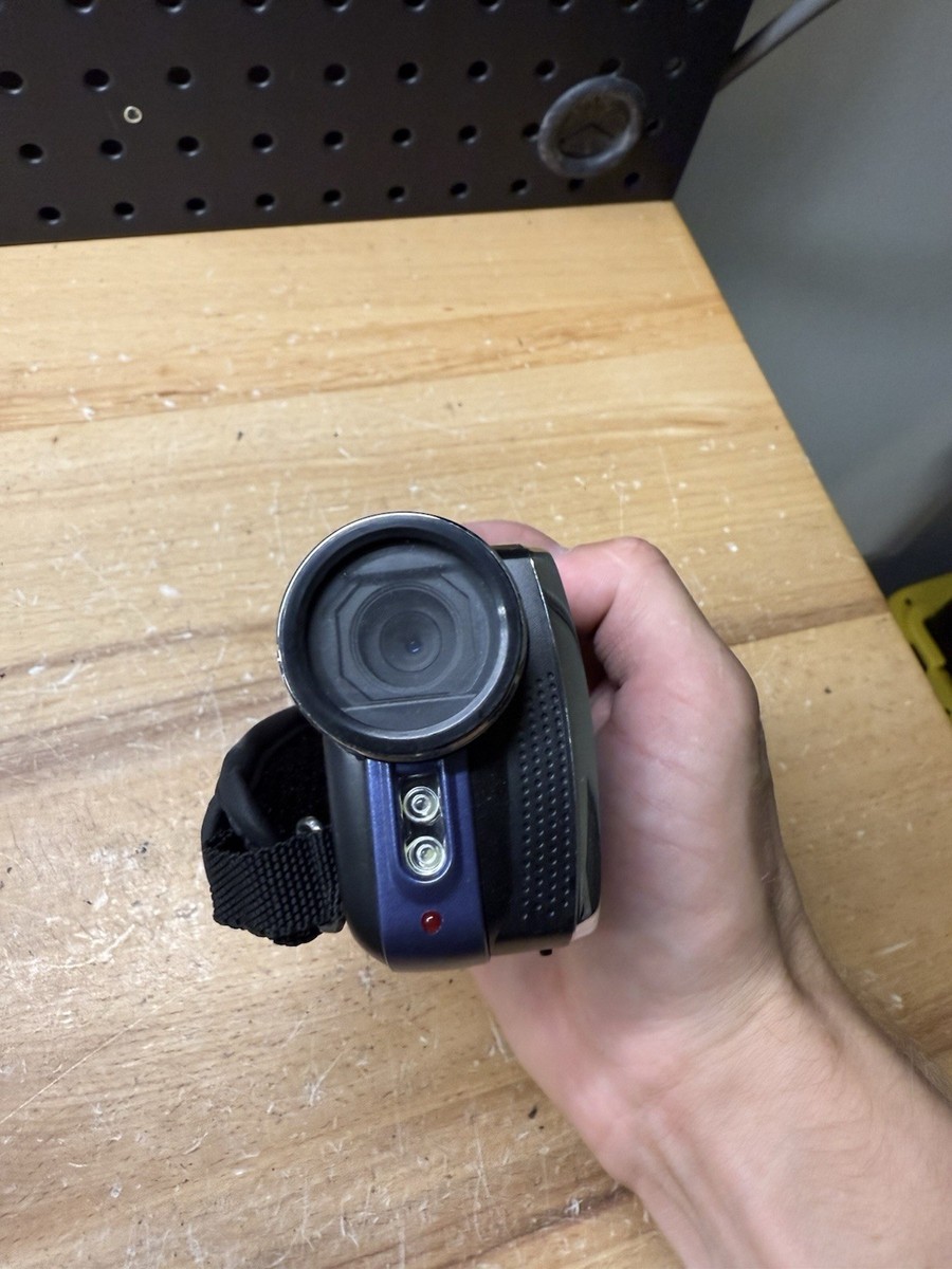 L) Bell And Howell Full HD Camcorder DV30HD (NO CHARGE CABLE) | eBay