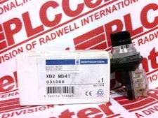 SCHNEIDER ELECTRIC XB2-MD41 / XB2MD41 (NEW NO BOX)