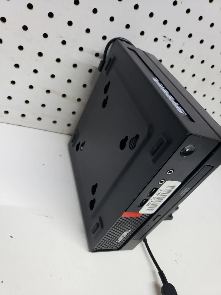 LENOVO THINKCENTRE M910Q i7-6700T 2.80Ghz,16GB RAM 512GB SSD WIN 11, WIFI Foto 2 de 4