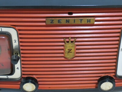 Zenith Vintage L520-R Tube w/ Clock AM Radio Orange/Black Deco