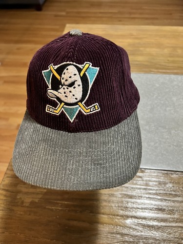 Vintage Disney Anaheim Mighty Ducks 