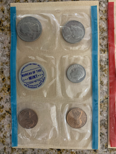 1969 U.C. U.S Mint 10 piece set sealed in original cell. OGP - Picture 4 of 4