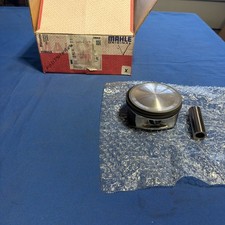 Engine Piston Set Mahle 224-3449wr.040 New Engine Piston Set Mahle 224-3449wr.040 New