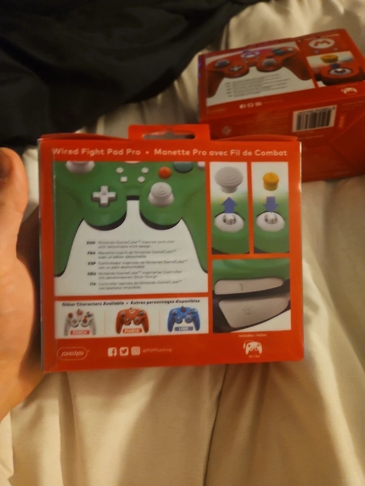 Nintendo Switch Wired Fight Pad Pro Controllers Super Mario & Luigi EDITION-NEW! - Image 4 of 4