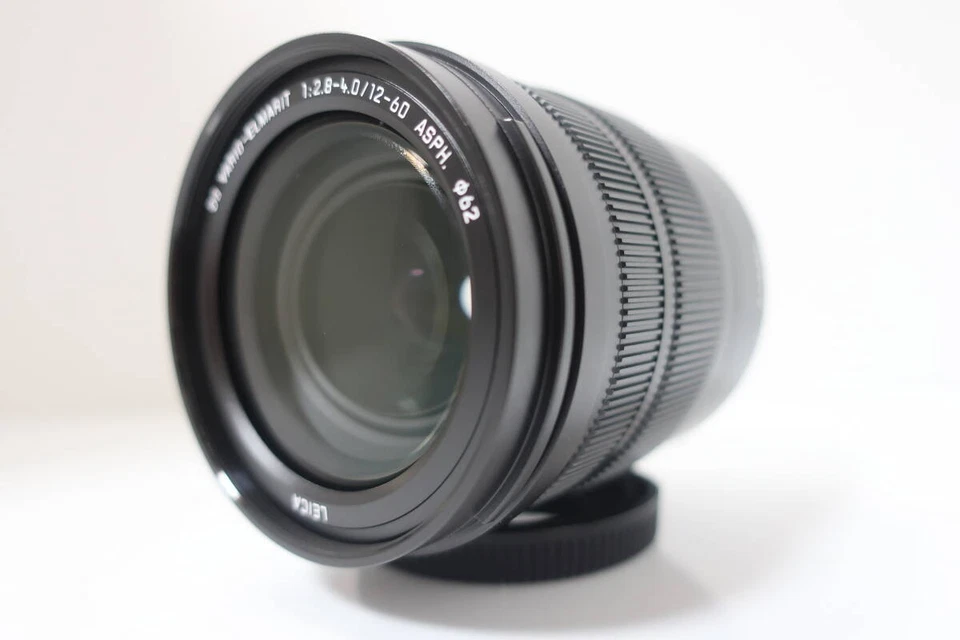 Necesito reparación Panasonic 12-60mm F2.8-4.0 DG VARIO-ELMART #2953 Foto 2 de 4