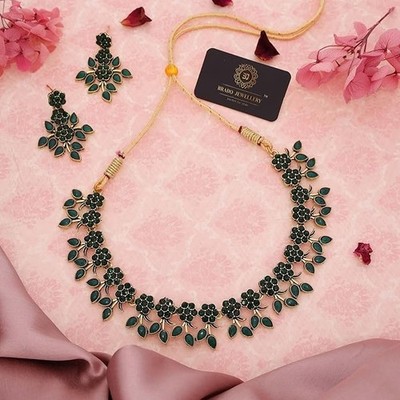 Necklace Jewelry set with earrings   code sku  5